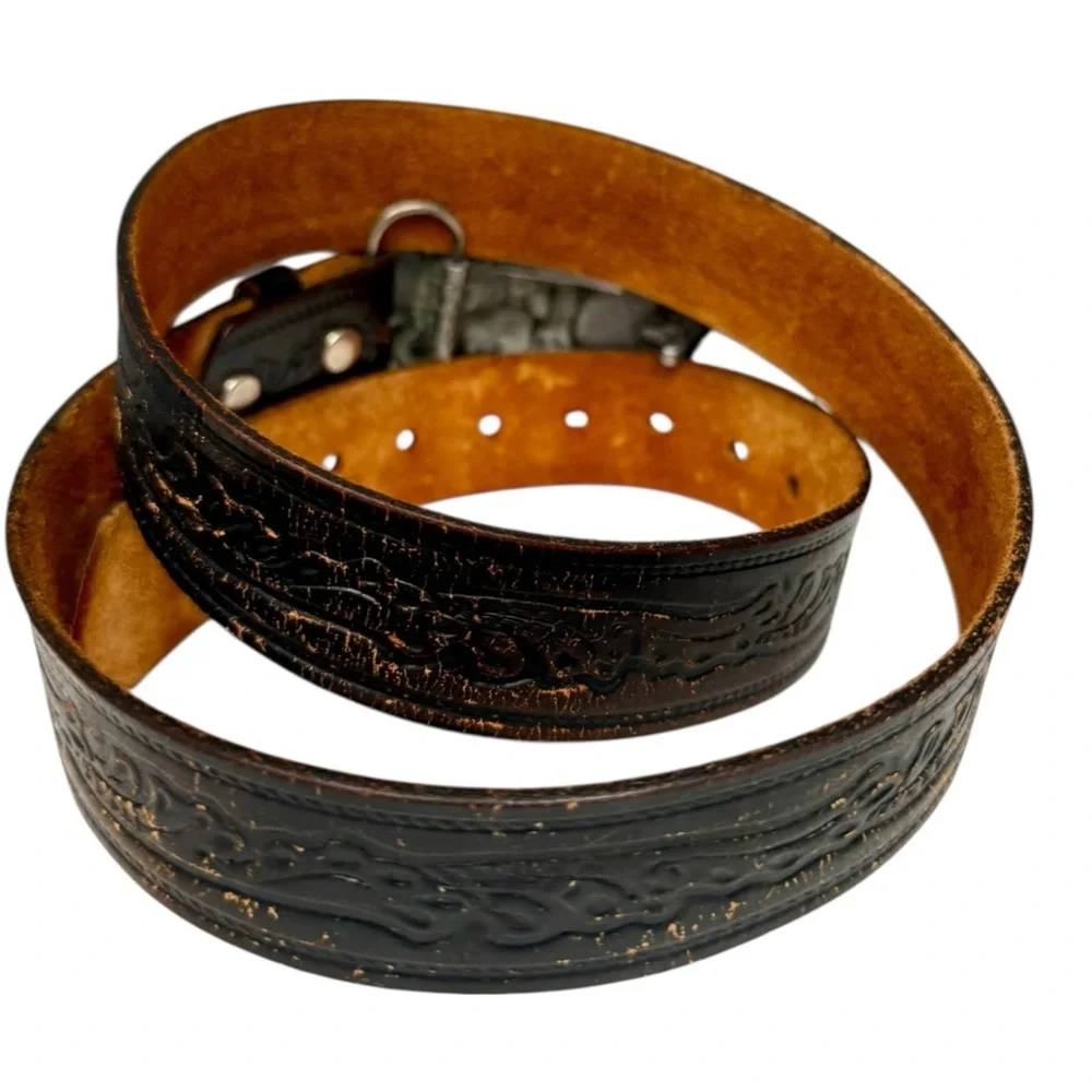 Vintage Siskiyou Black Distressed Leather Belt with Pewter Square Dancing Buckle